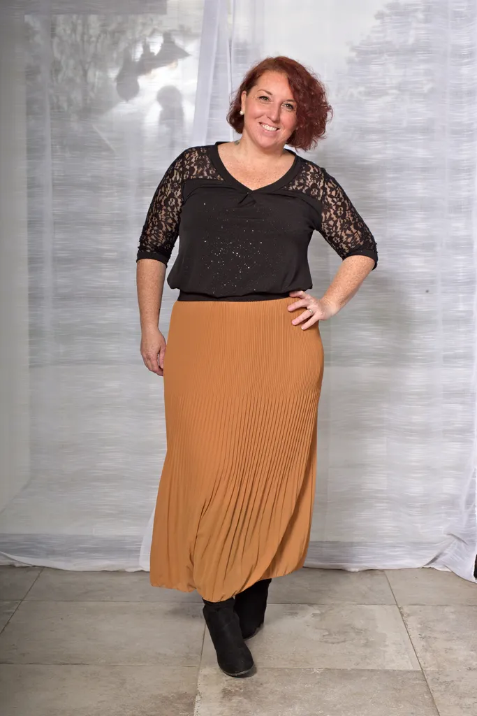 Top pailleté et manche dentelle – Image 3