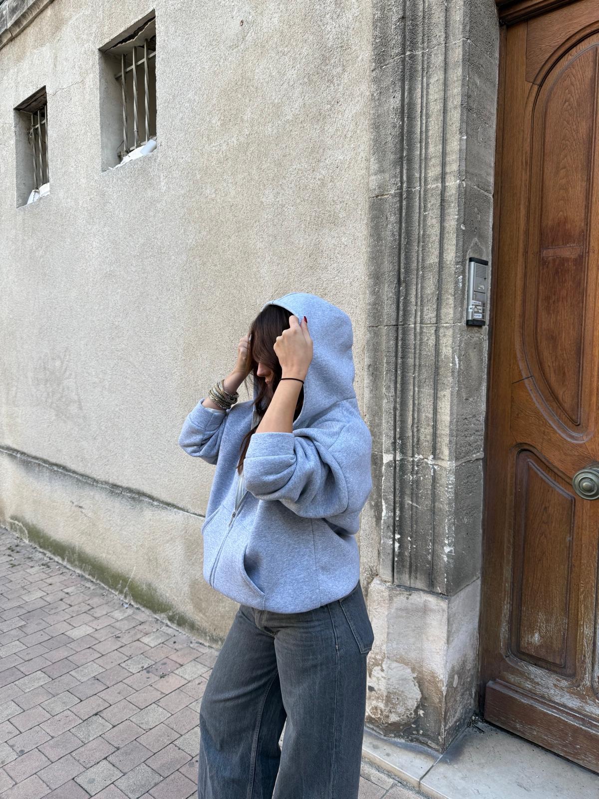 Sweat à capuche zippé oversize molletonnée ALEXIS (plusieurs coloris) – Image 8