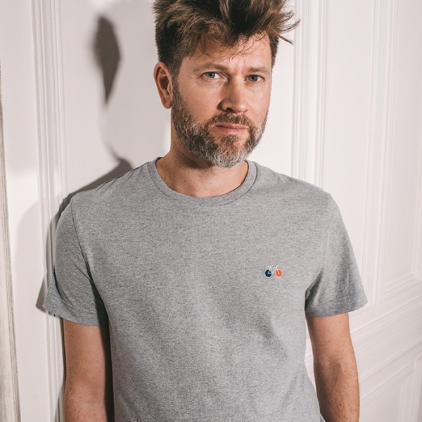 T-Shirt BAPTISTE Gris Brodé VELO – La Gentle Factory