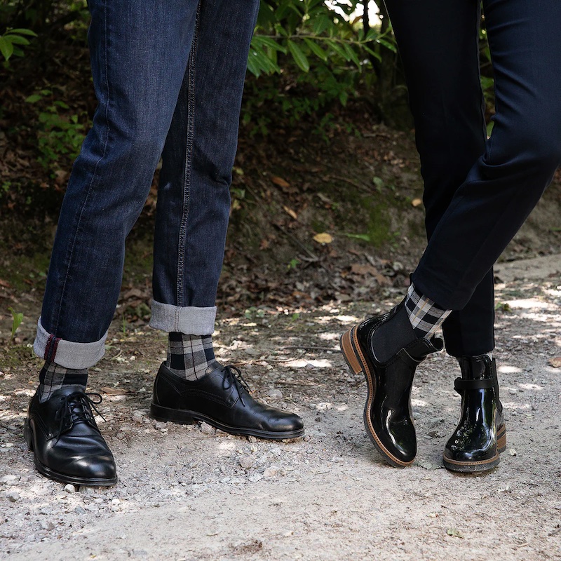 Chaussettes femme TARTAN Marine – Maison BROUSSAUD – Image 4