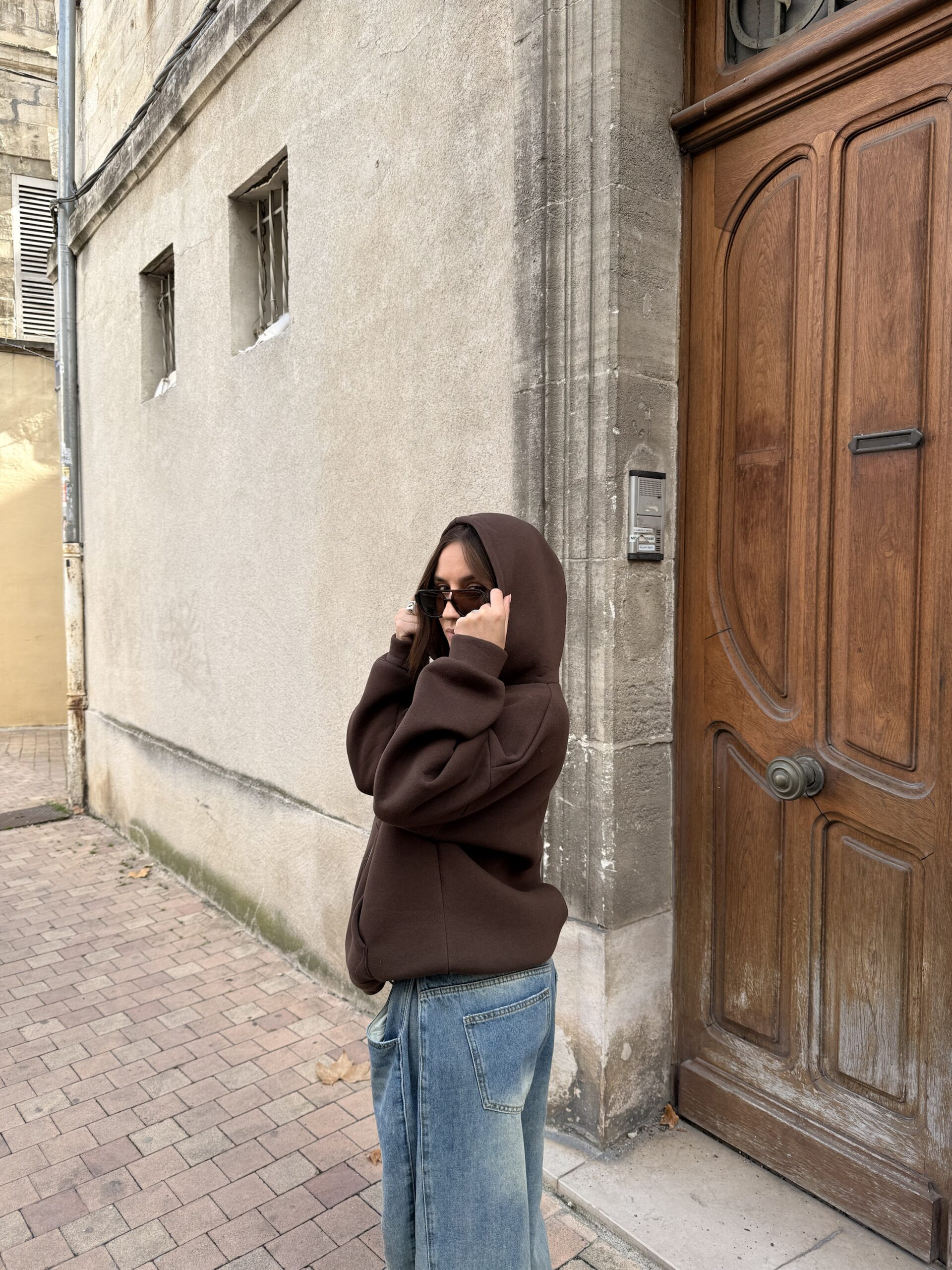 Sweat à capuche zippé oversize molletonnée ALEXIS (plusieurs coloris) – Image 6