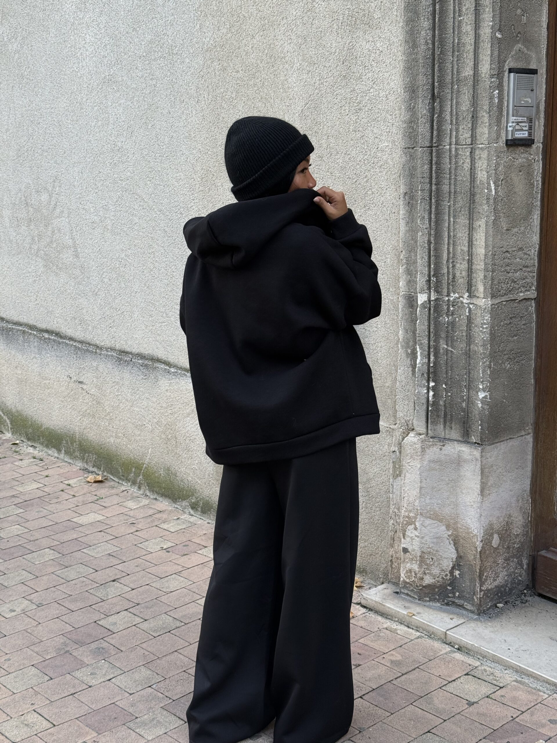 Sweat à capuche zippé oversize molletonnée ALEXIS (plusieurs coloris) – Image 4
